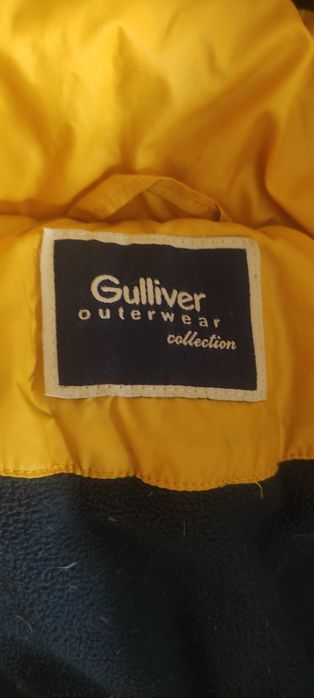 Продам пуховик на 3-5 летна девочку