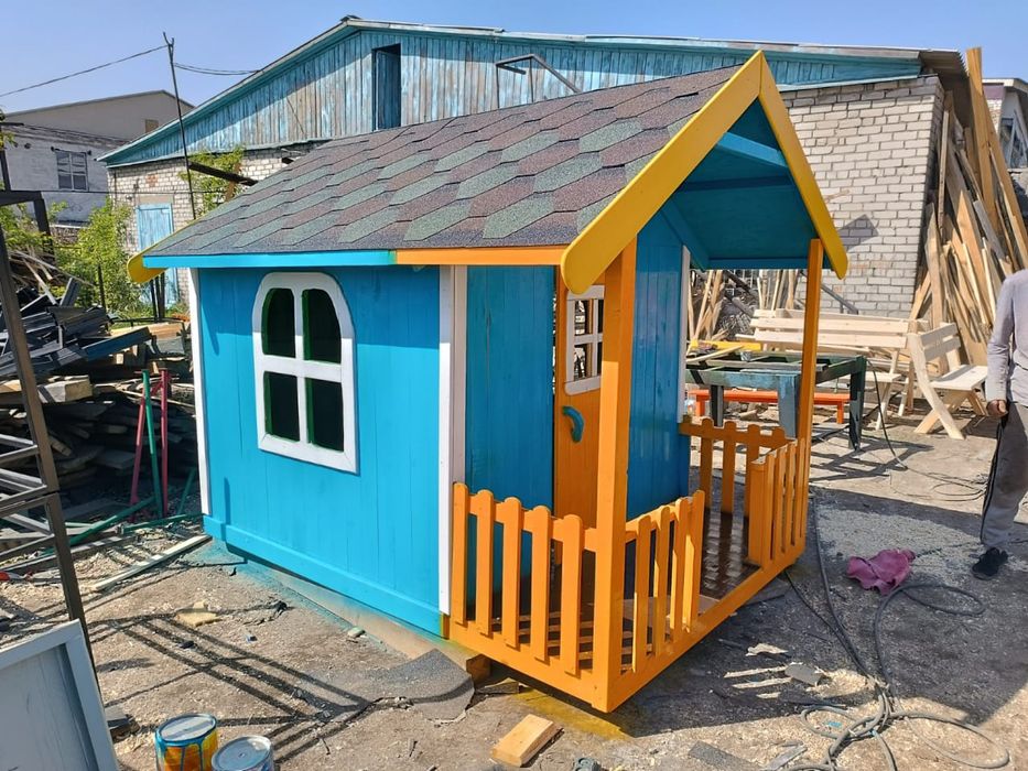 Детские домики из дерева