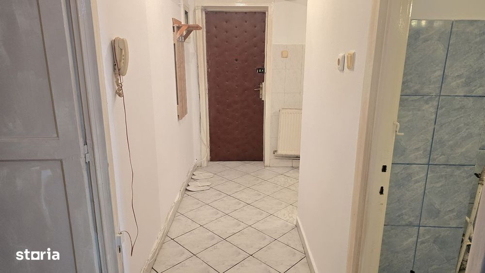 Inchiriez apartament 2 camere dec. Deva, Progresul (Enescu), etaj 3,