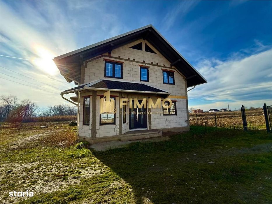 Casa la rosu | 210mp | Teren 19 ari| Plopeni| Suceava| ID:1524