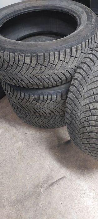 Продам  зимнию резину MICHELIN