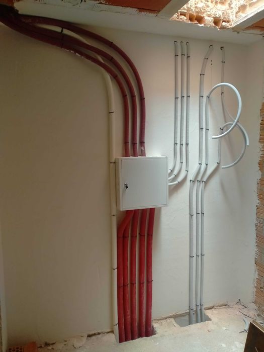 Electrician Cluj | Instalații Electrice, Reparații & Intervenții