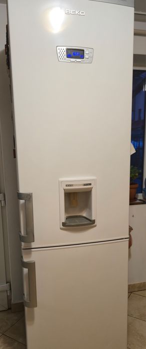 Combină frigorifică Beko DBK386WDR+