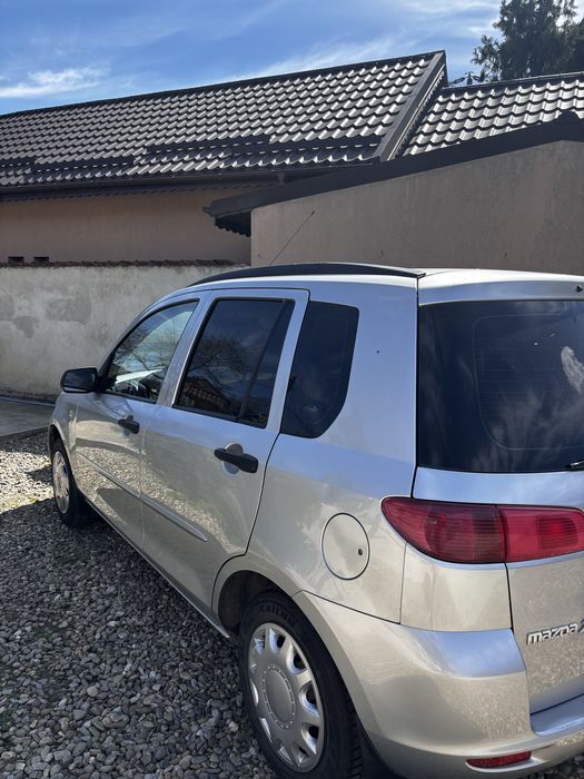 Vand Mazda 2  2003