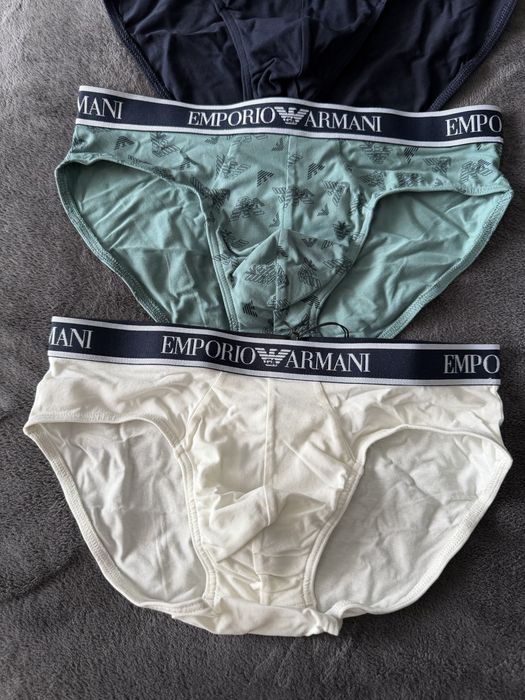 Emporio Armani set 3 chiloti alb-bleumarin-verde marimea M noi