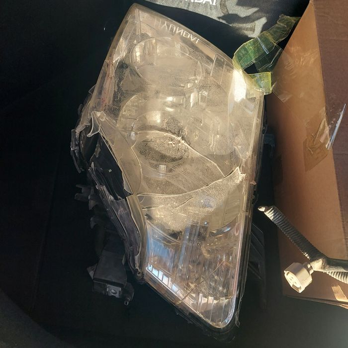 Фары поджеро 4 2007 г.в