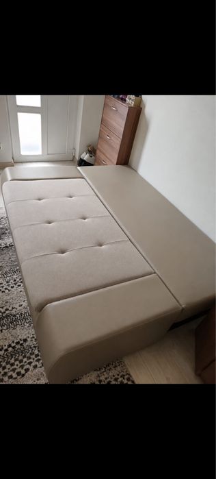 Canapea extensibilă