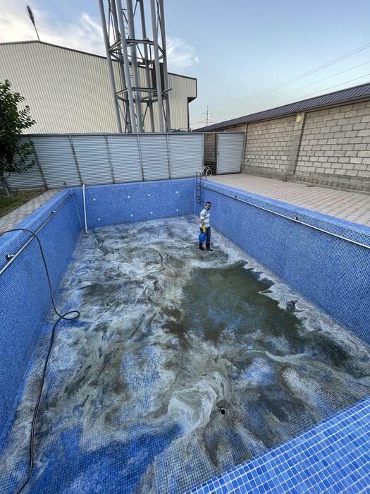 Мойка фасадов, кровли, потолков.