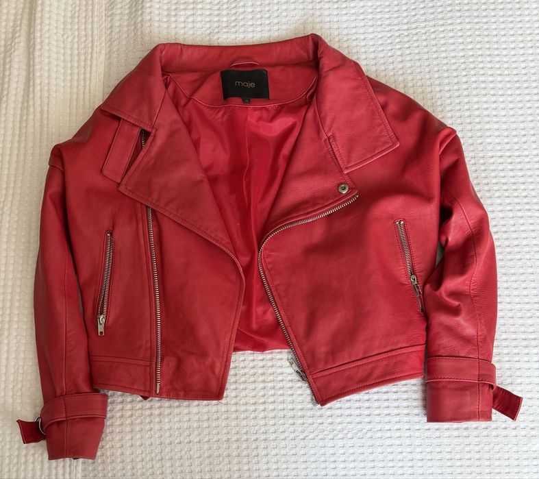 geaca de piele rosie maje