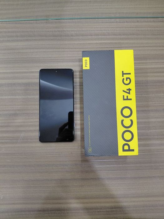 Poco F4 GT 256/12 игровой телефон