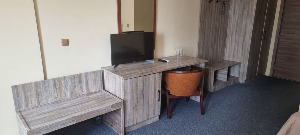 Продавам обьавеждане  от стая