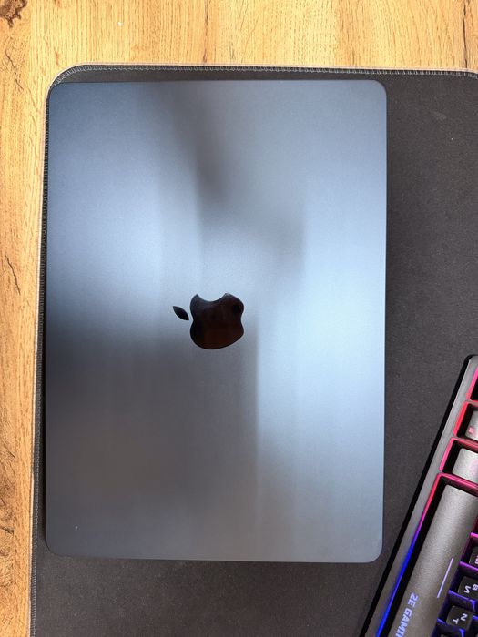 MacBook Air M2 16/256 100%