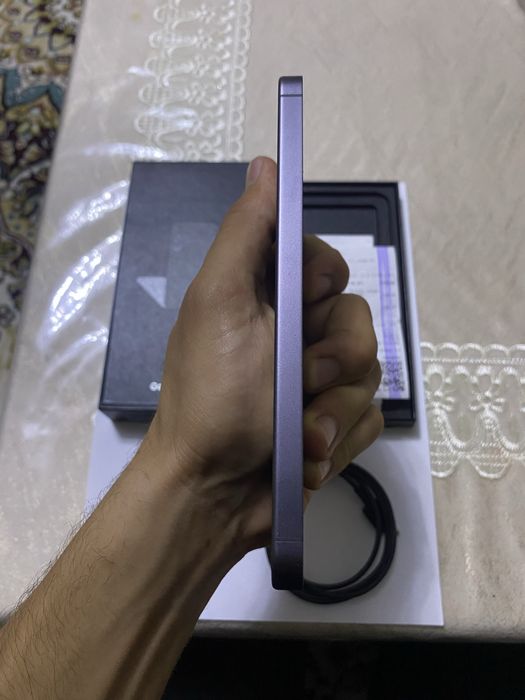 Samsung S24 FE kam ishlatilgan