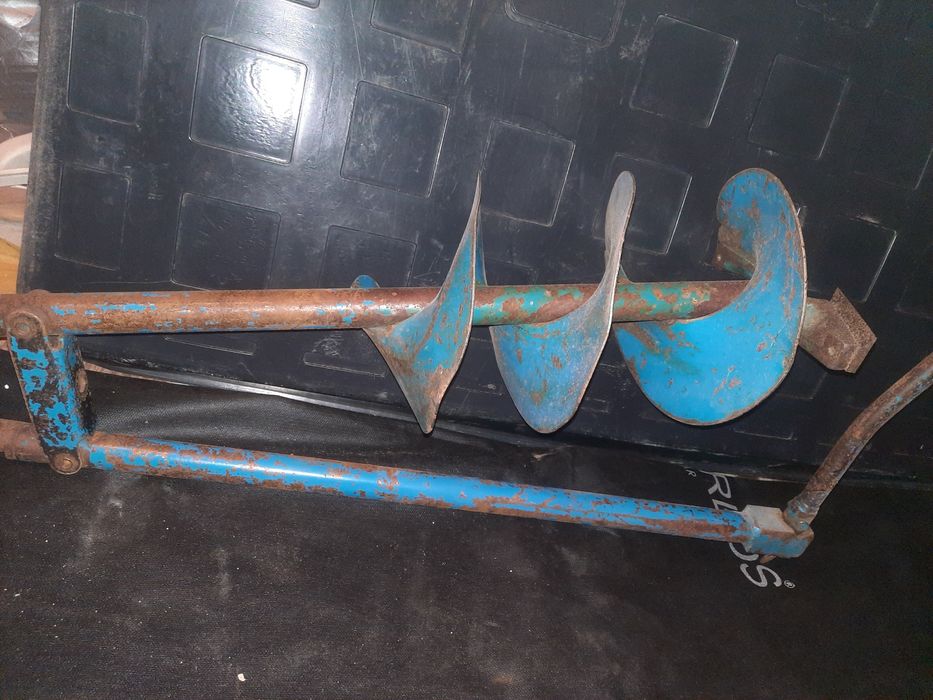 Бур на 200 ручной