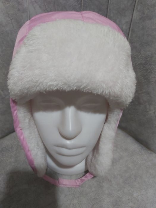 Шапка для девочки.Новая.