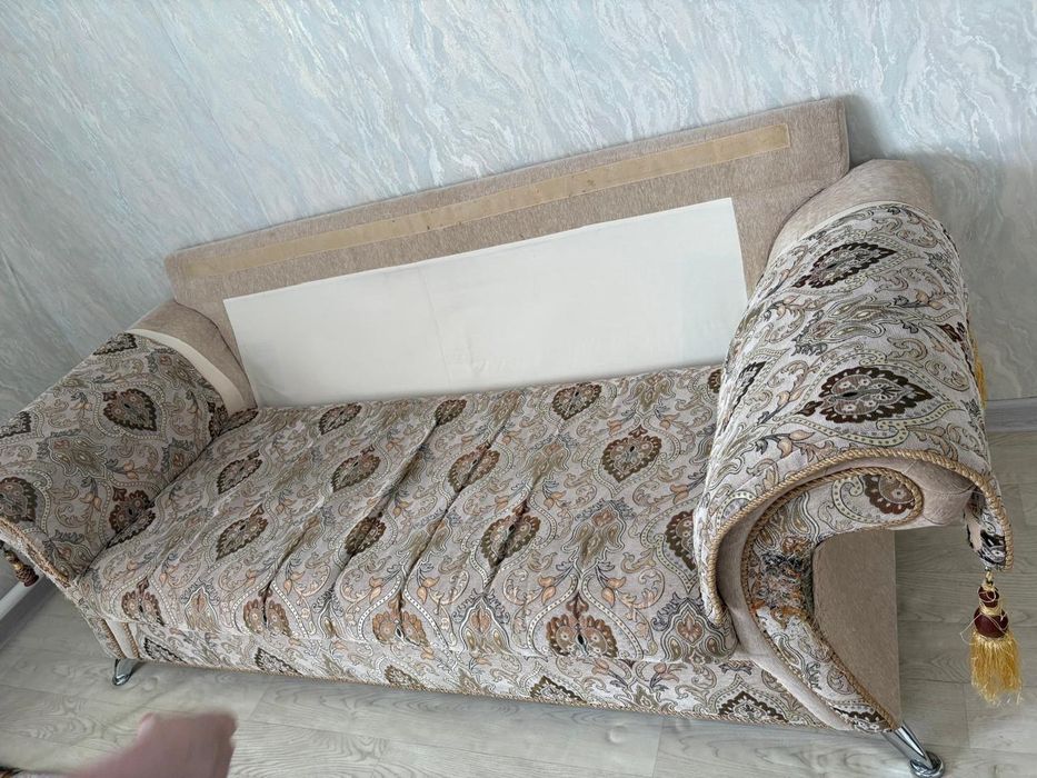 Продам Диван  как кровать