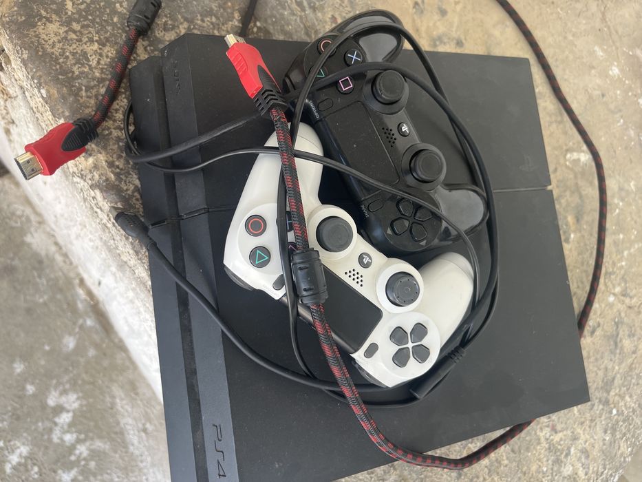 Playstaishon4 slim
