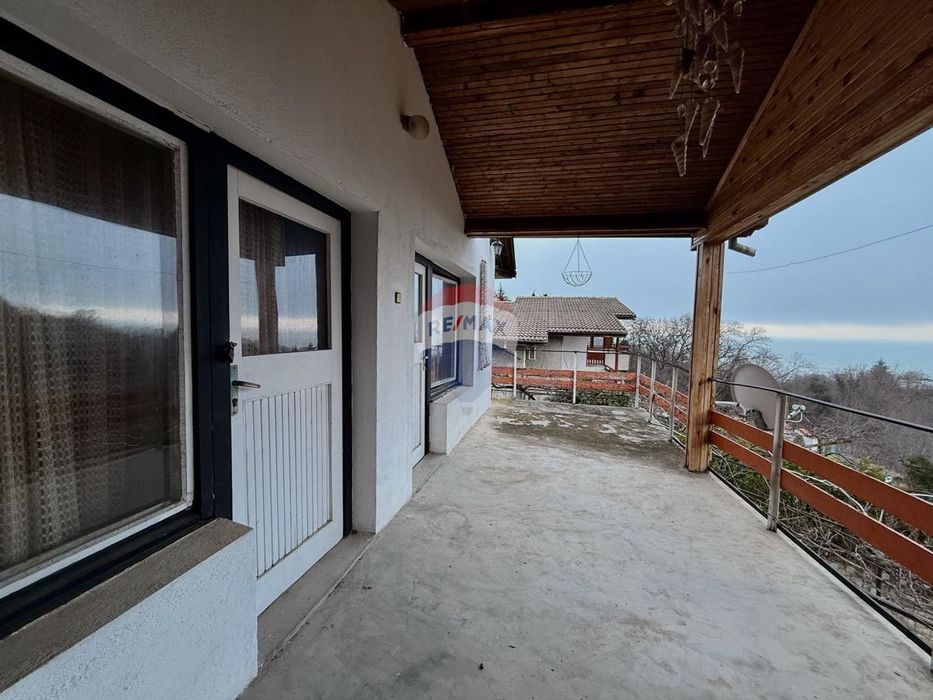 Самостоятелна къща с морска и горска панорама за продажба, р-н Аспару