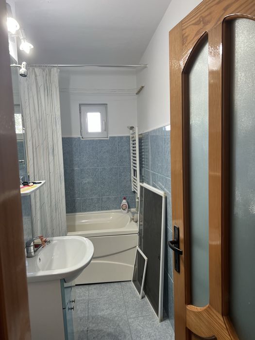 Vand apartament cu 2 camere, etaj 3 Balta Sărată, Caransebeș
