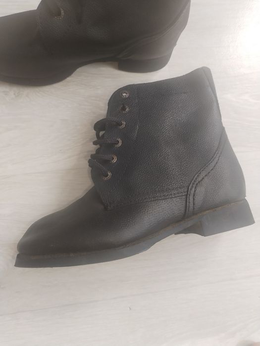 Продам ботинки кирзовые летние
