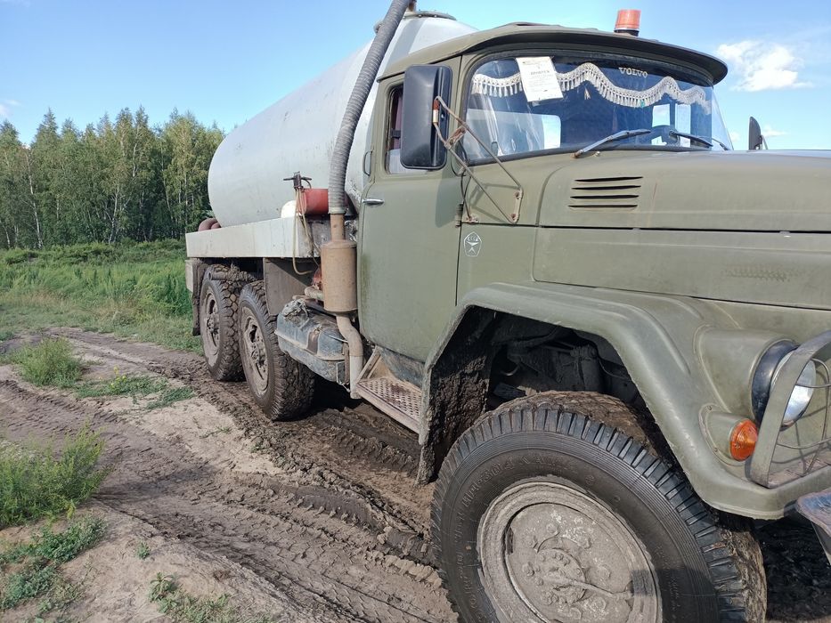 Продам Ассенизатор зил 131