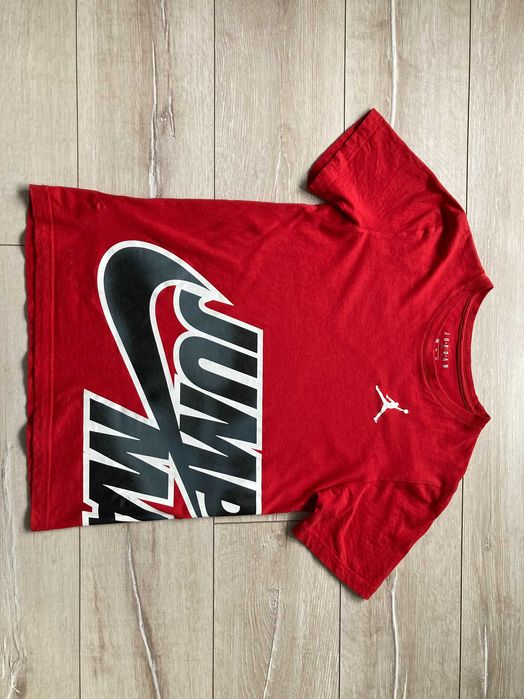 Air Jordan Jump Man червена тениска размер S