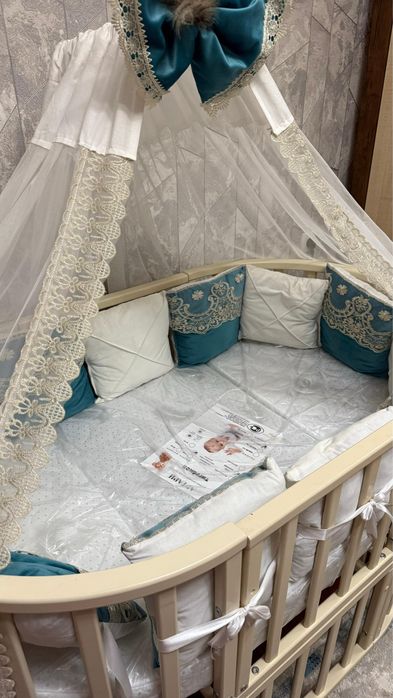 Детская кроватка