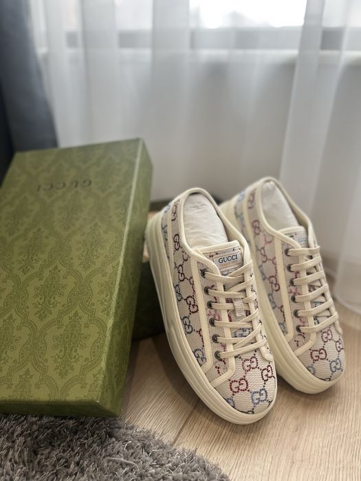 Дамски обувки Gucci