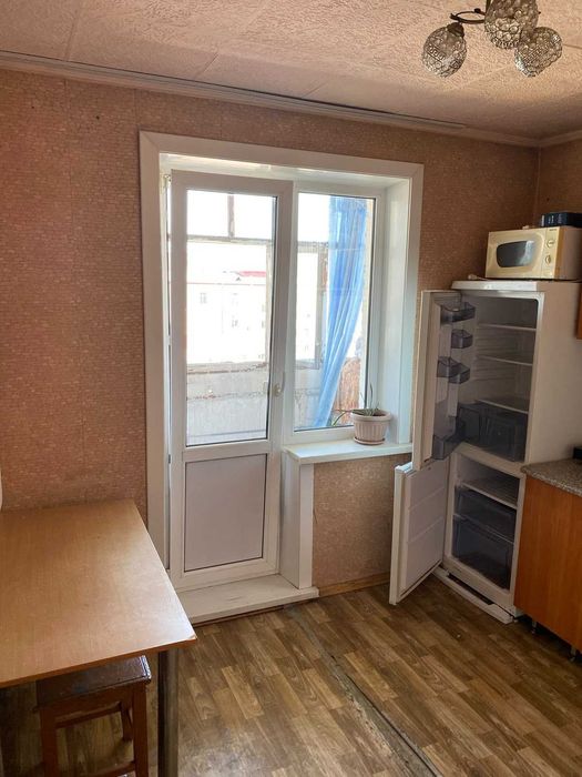 продам 1 ком район Достык Молла