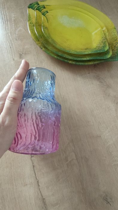 В подарок ваза и салатница