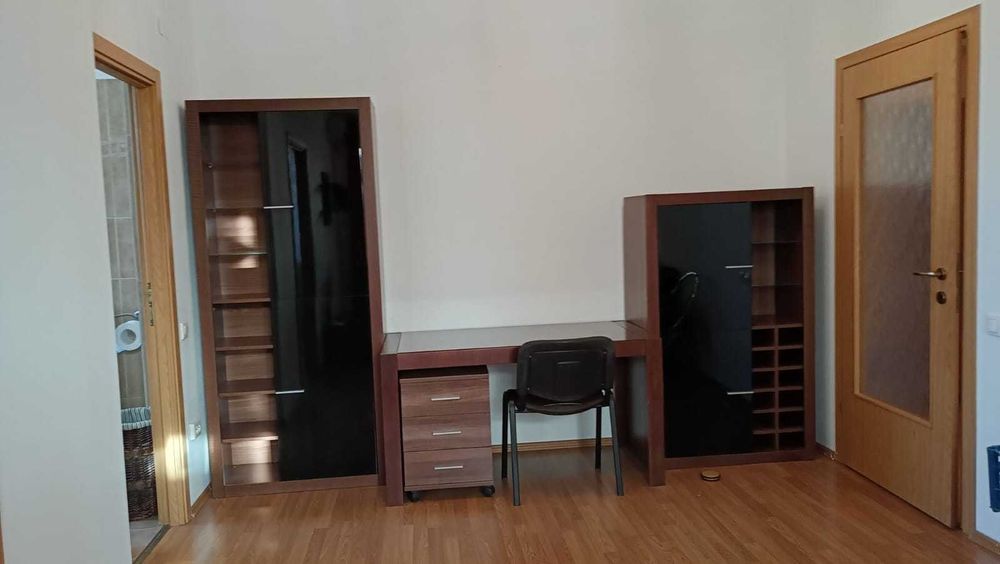 Închiriez apartament 2 camere