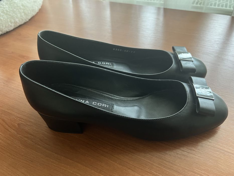 Pantofi negri Anna Cori, 40