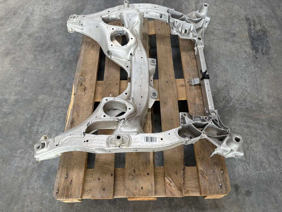 Преден мост БМВ Ф07 Ф10 Ф11 Ф06 Ф12 Ф13 Ф01 Ф02 на задно