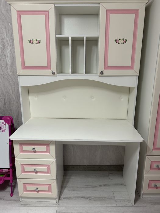 Продам мебель новую