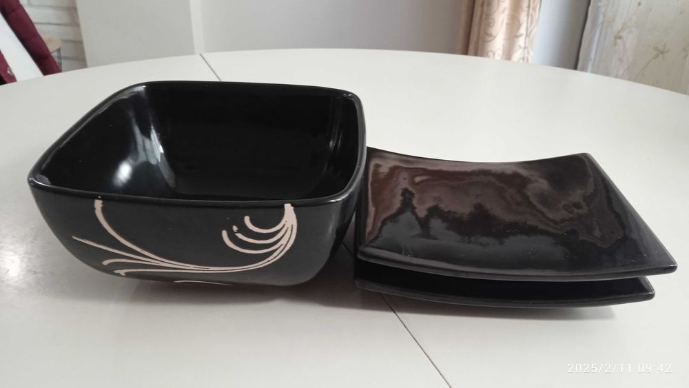 Френски сервиз на маса