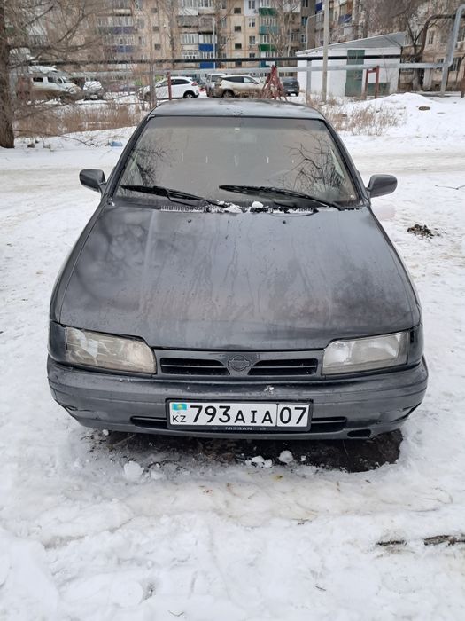 Nissan primera p10