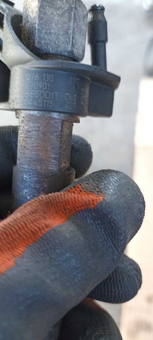 injector volkswagen crafter 2.5 tdi 0445115029, 0986435352, injectoare
