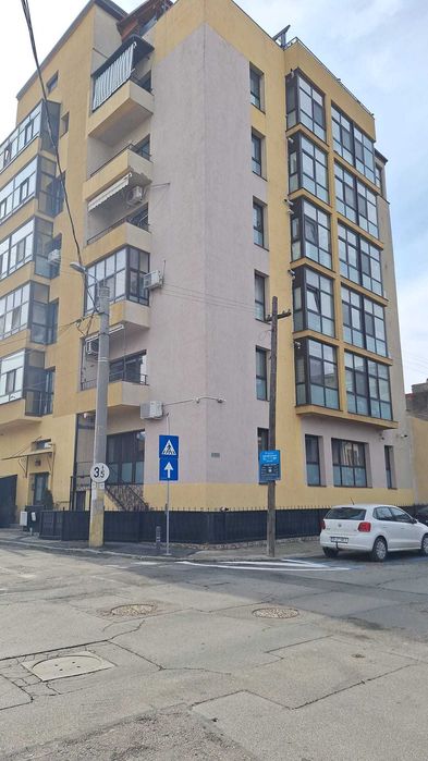 228000 EURO | Apartament 3 camere Hotel Marriott