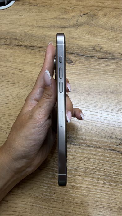 iPhone 15 Pro Max 256 GB Natural Titanium