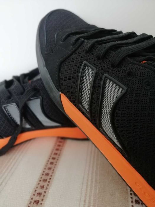 Спортни обувки GLOBE