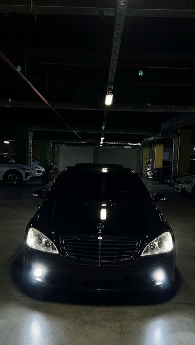Mercedes-Benz S500 W221 S-CLASS