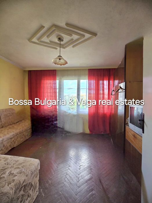 Продава се Четиристаен апартамент в Горна Оряховица - 94 кв.м за 1128 €/кв.м - Снимка #2