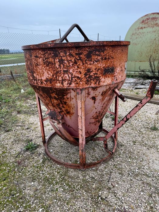 Bena pentru beton 300litri