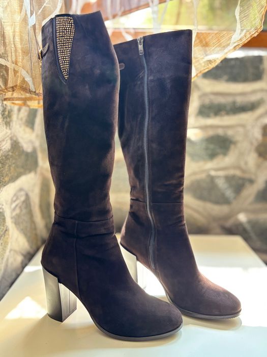 Дамски ботуши естествен велур