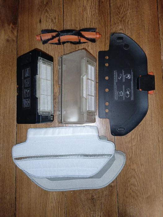 На запчасти Mi Robot Vacuum-Mop P
