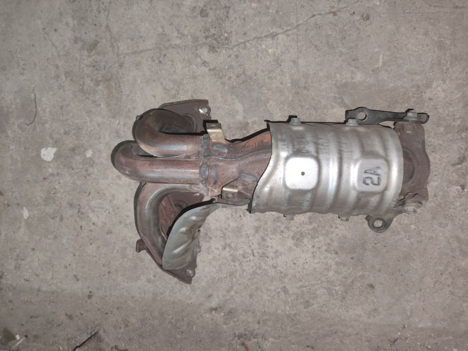 Продам коллектор от Камри 45