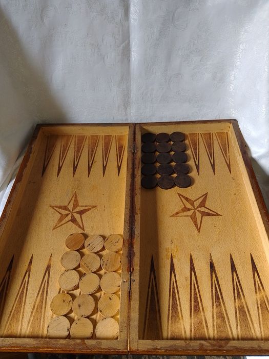 Стар дървен шах,Табла - Размери - 34 х 34см.