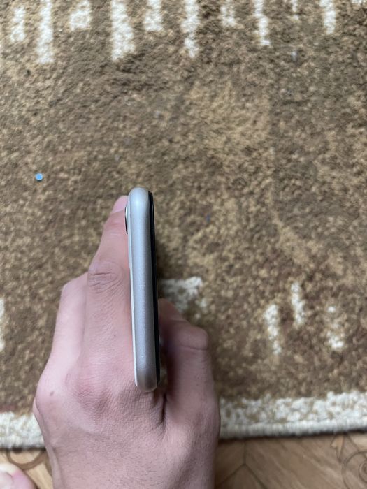 iPhone 11 бу оригинал