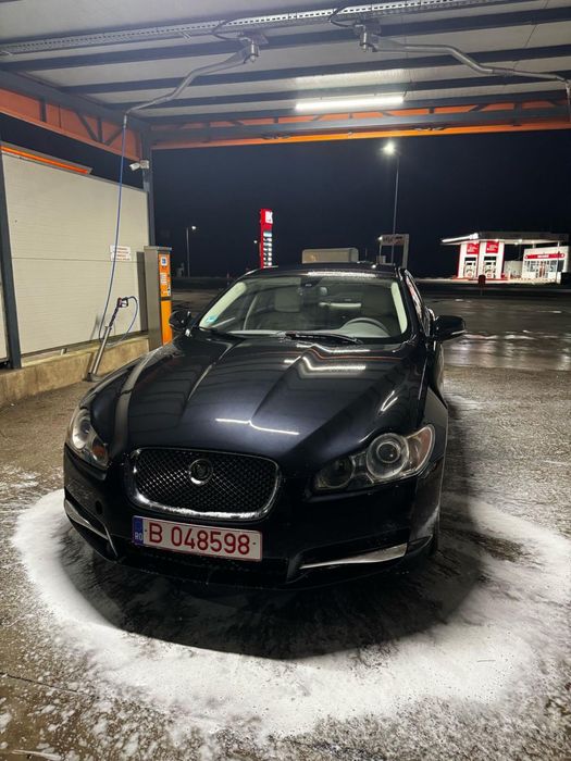 Vand Jaguar XF 2.7