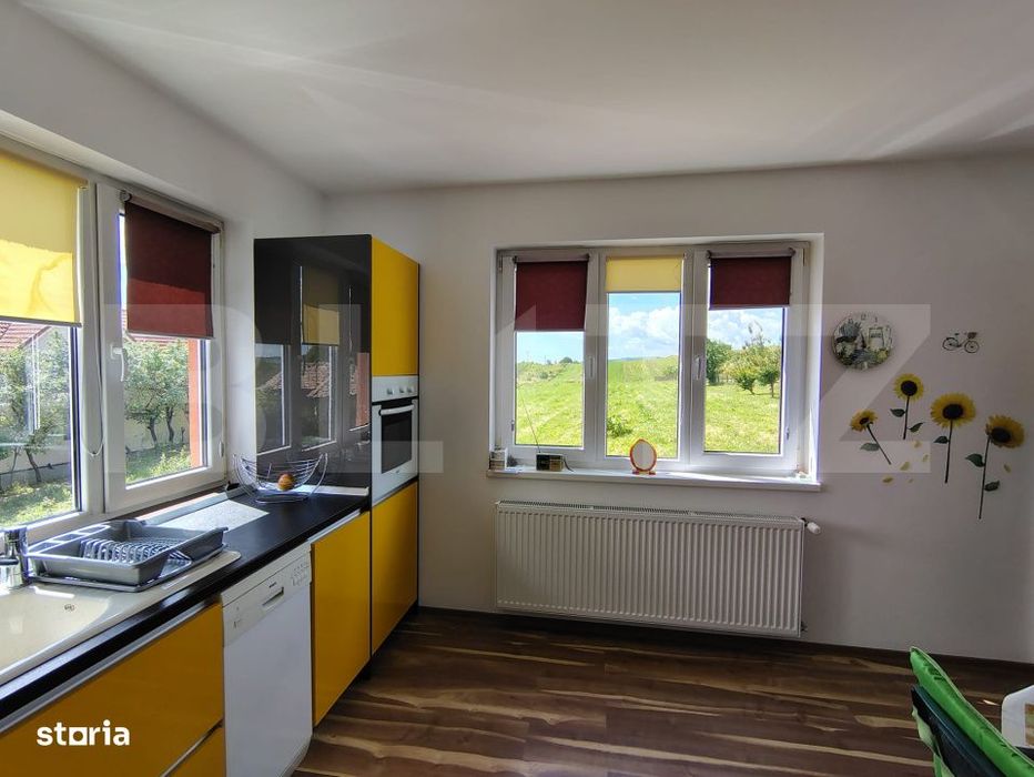 Casa individuala remarcabila cu 6 camere, 360 mp, teren 4472 mp, Comun